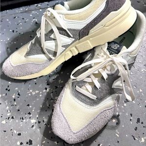 New Balance Men’s Size 13